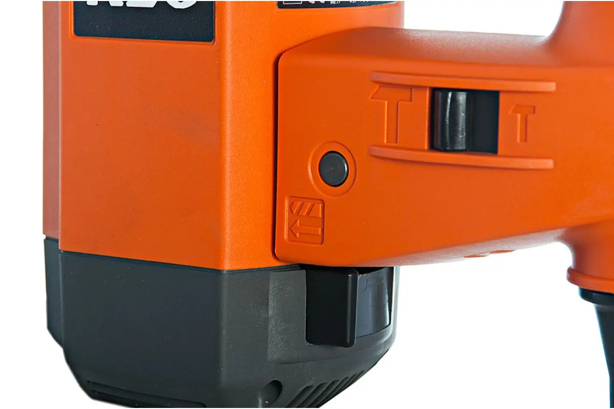 Перфоратор AEG BH 26 LXE