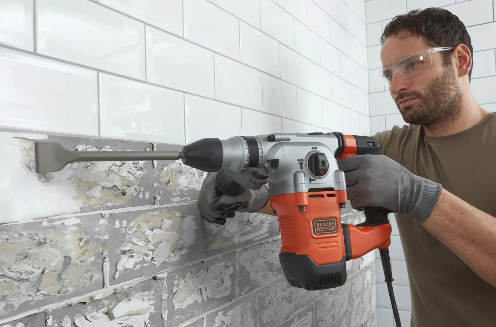 Перфоратор Black&Decker BEHS03K-QS (Orange/Black)