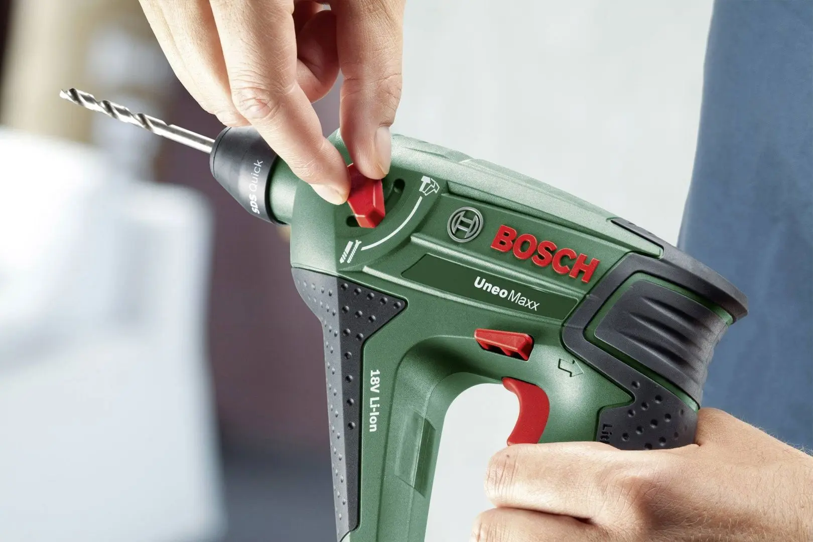 Перфоратор аккумуляторный Bosch Uneo Maxx 18V