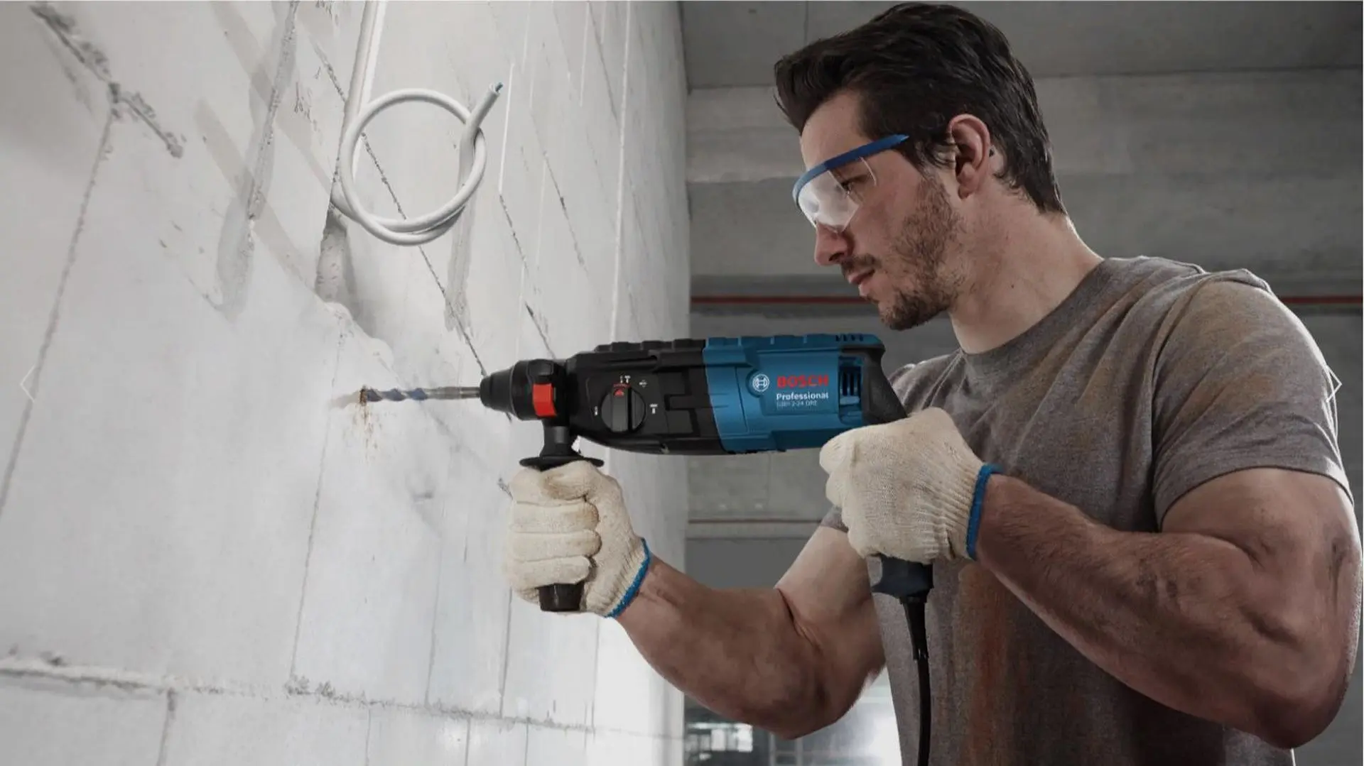 Перфоратор Bosch Professional GBH 2-24 DFR