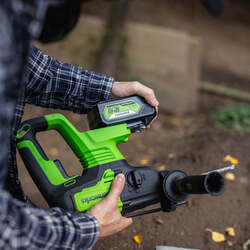 Аккумуляторный перфоратор Greenworks GD24SDS2 (Black/Green) Thumb