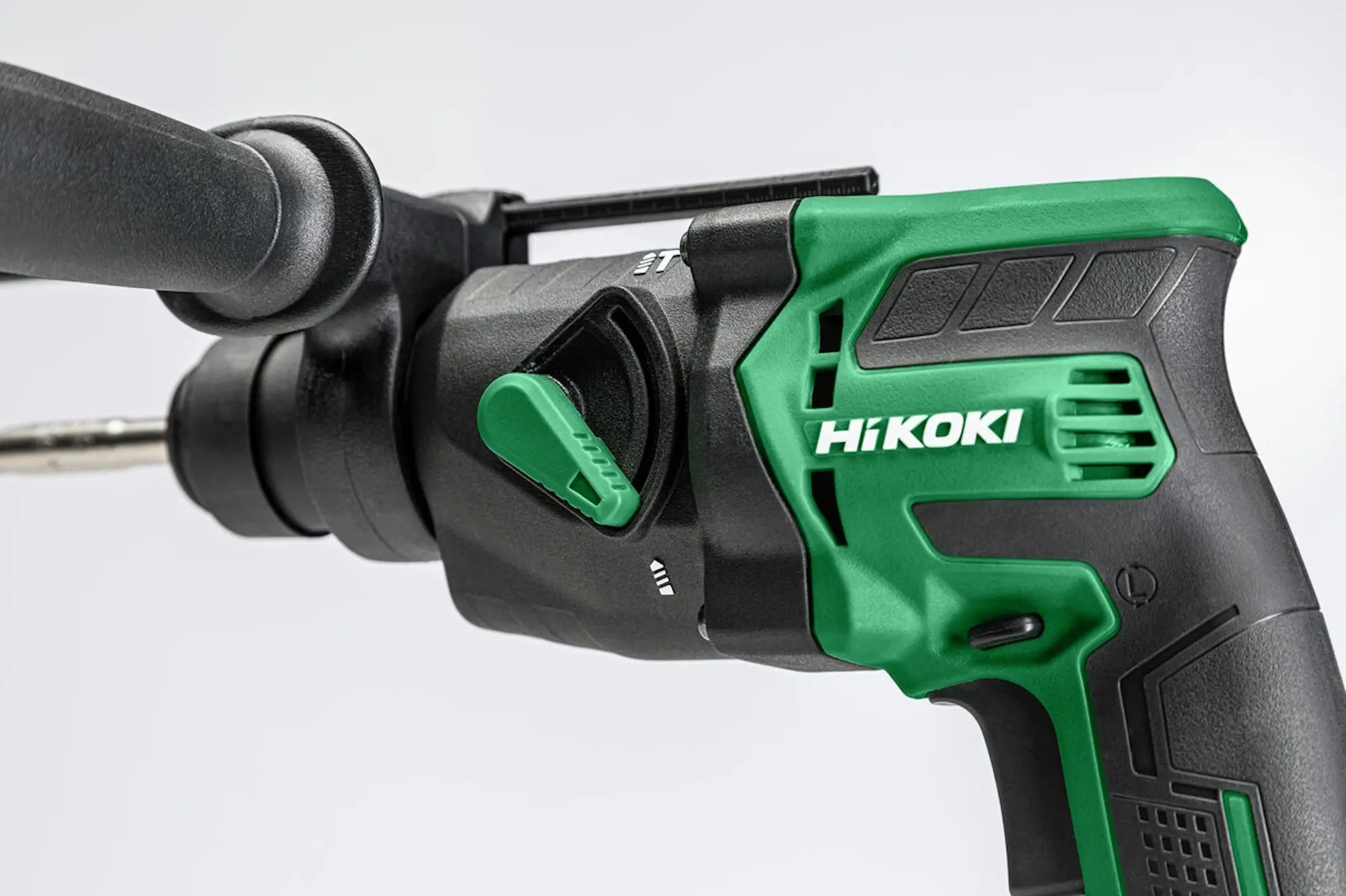 Перфоратор аккумуляторный Hikoki DH18DPBW2Z