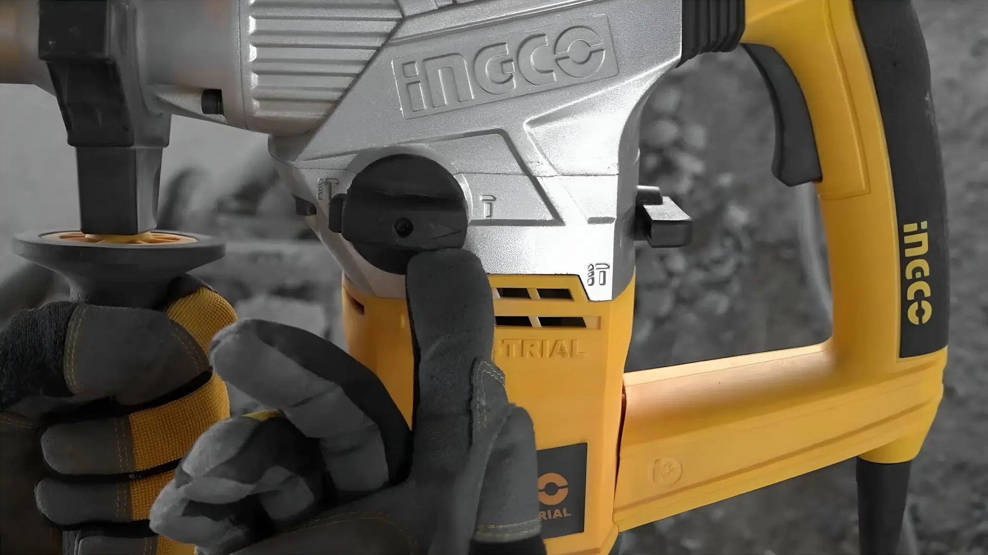 Перфоратор Ingco RH150038