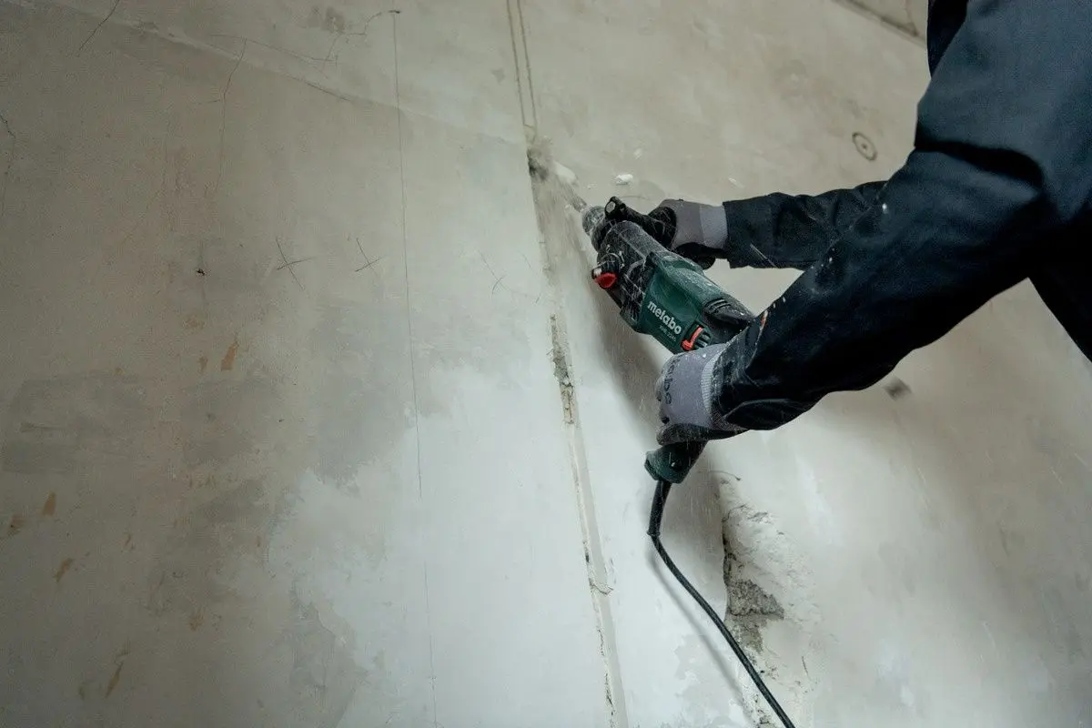 Перфоратор Metabo KHE 2245