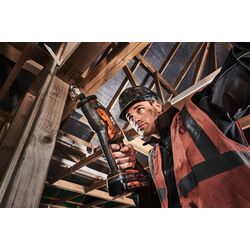 Аккумуляторная сабельная пила AEG BUS18CBL-0 (Orange/Black) Thumb