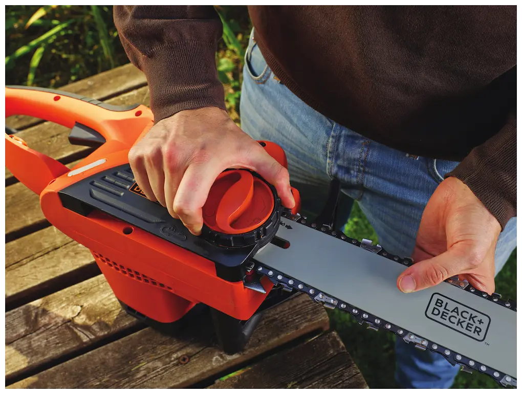 Электрическая цепная пила Black&Decker CS2040-QS(Orange/Black) - 2