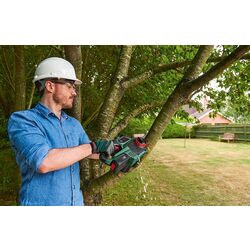 Fierastrau cu lant cu acumulator Bosch UniversalChain 18 200 Thumb