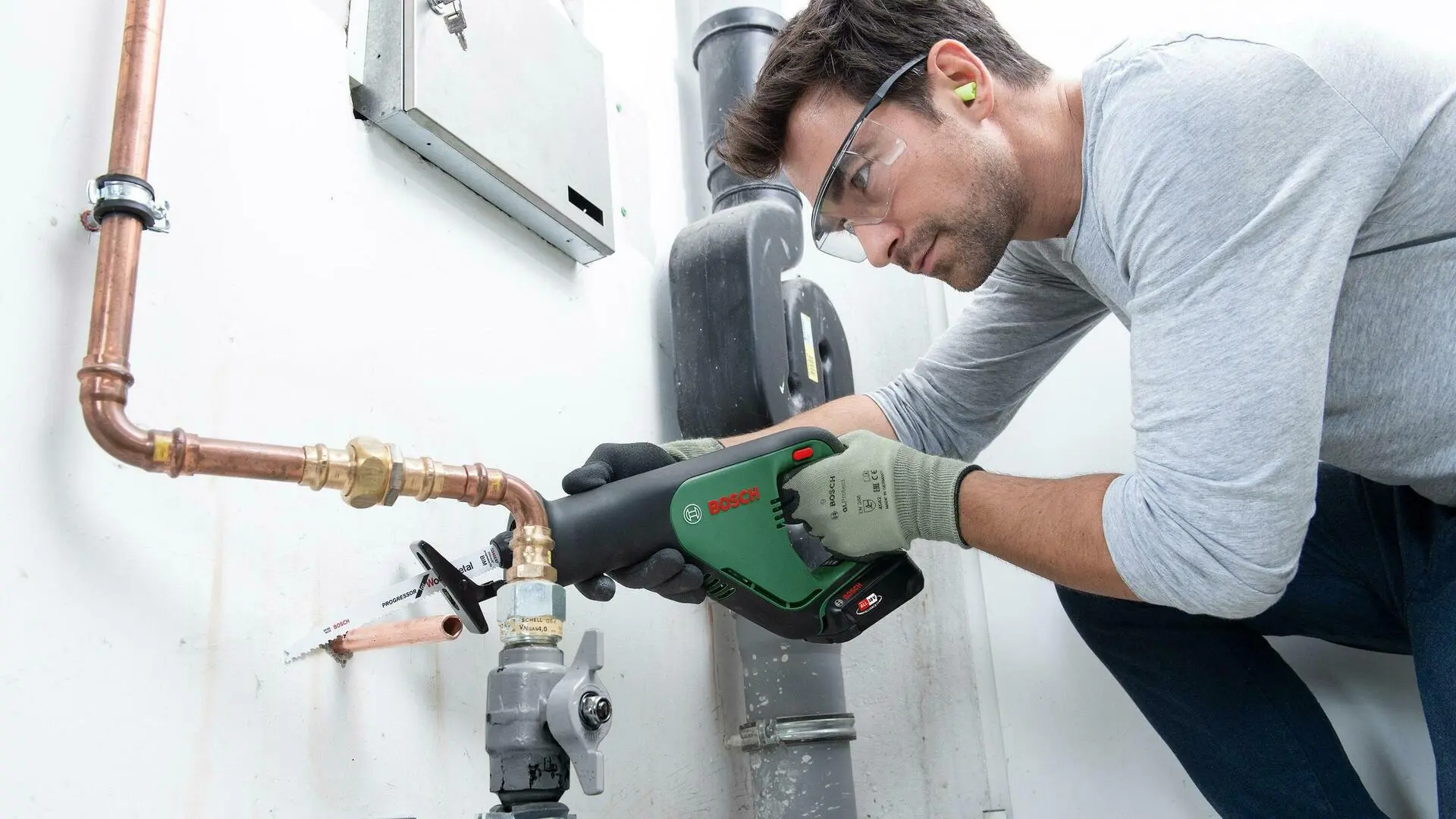 Fierastrau cu sabie cu acumulator Bosch AdvancedRecip 18 (06033B2402)