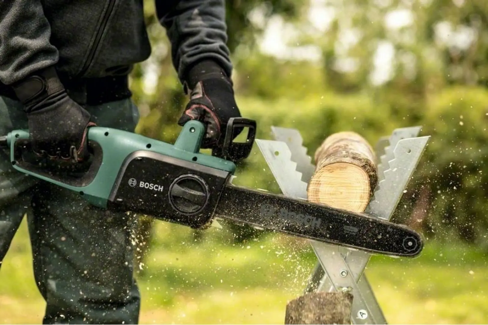 Электрическая цепная пила Bosch UniversalChain 35 - 6