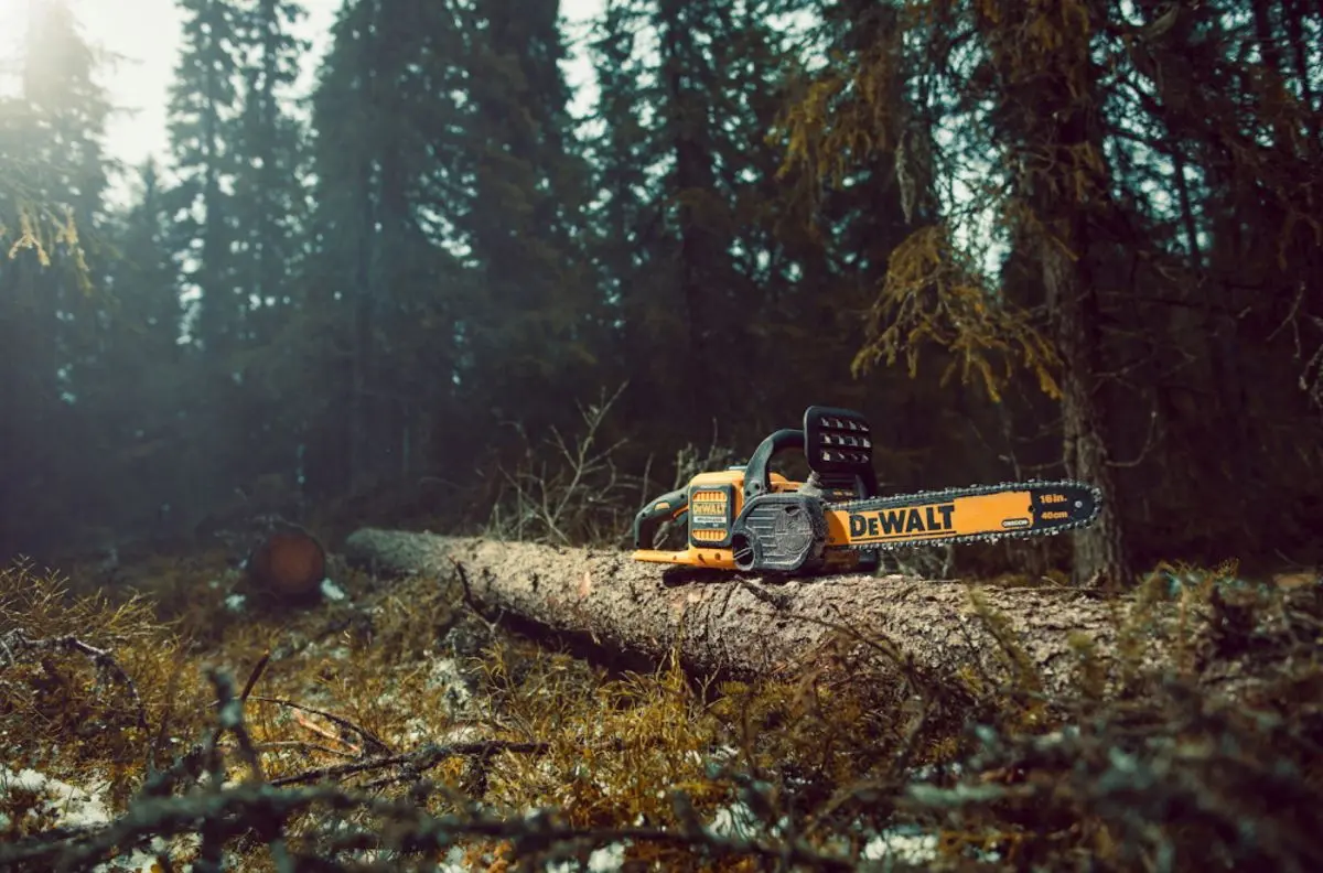 Аккумуляторная цепная пила Dewalt DCM575N-XJ Solo - 4