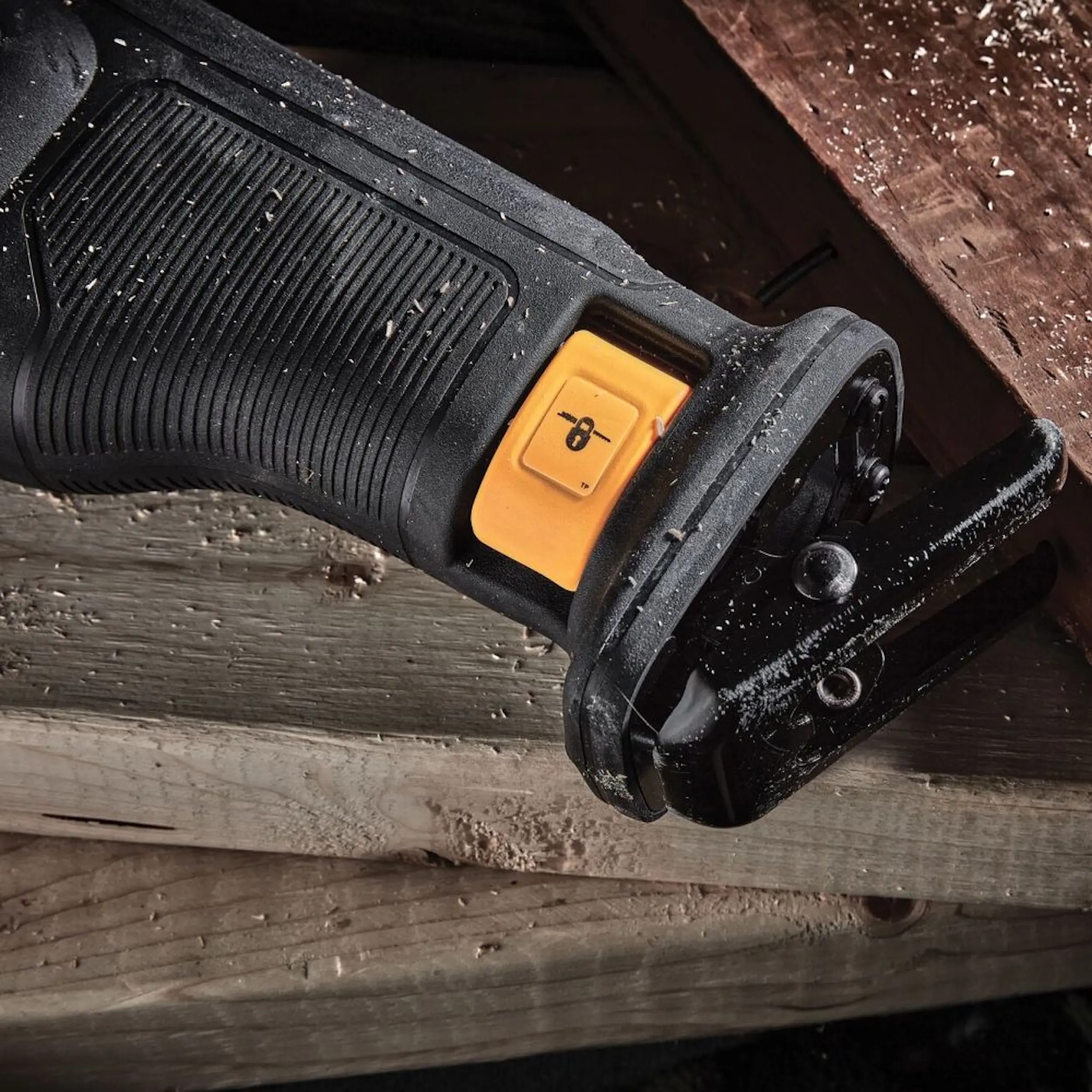 Аккумуляторная сабельная пила Dewalt DCS386H2T - 6