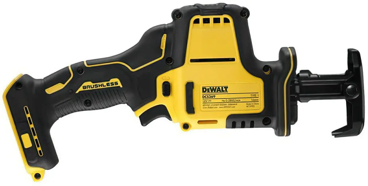 Пила сабельная Dewalt DCS369M2