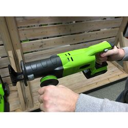 Ferestrau cu sabie cu acumulator GreenWorks G24RS (Green/Black) Thumb