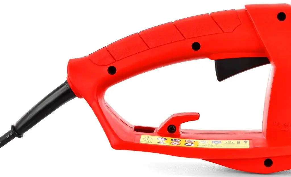 Цепная пила Hecht 2039