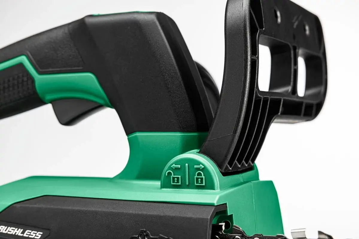 Ferastrau cu lant cu acumulator Hikoki CS1825DCW4Z