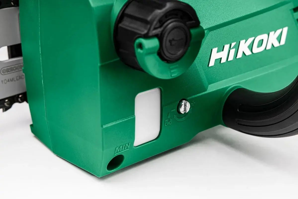 Ferastrau cu lant cu acumulator Hikoki CS1825DCW4Z