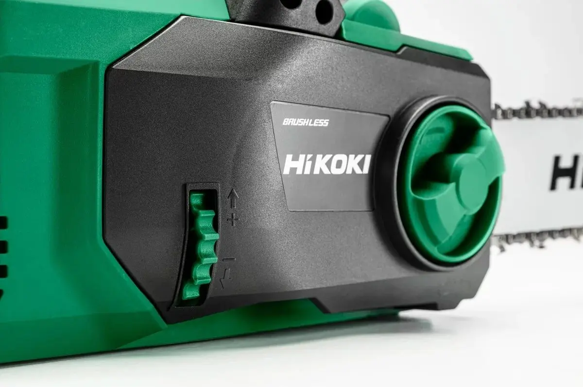 Ferastrau cu lant cu acumulator Hikoki CS3630DBW4Z