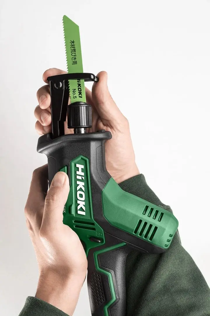 Аккумуляторная сабельная пила Hikoki CR12DAWEZ