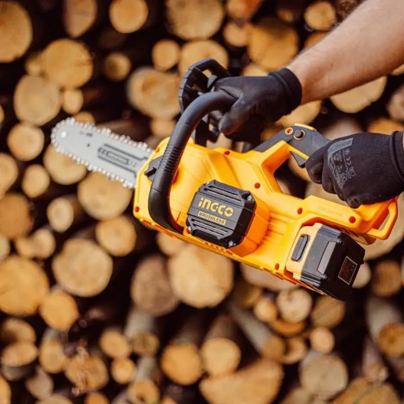 Ferastrau cu lant cu acumulator Ingco Industrial P20S CGSLI201286