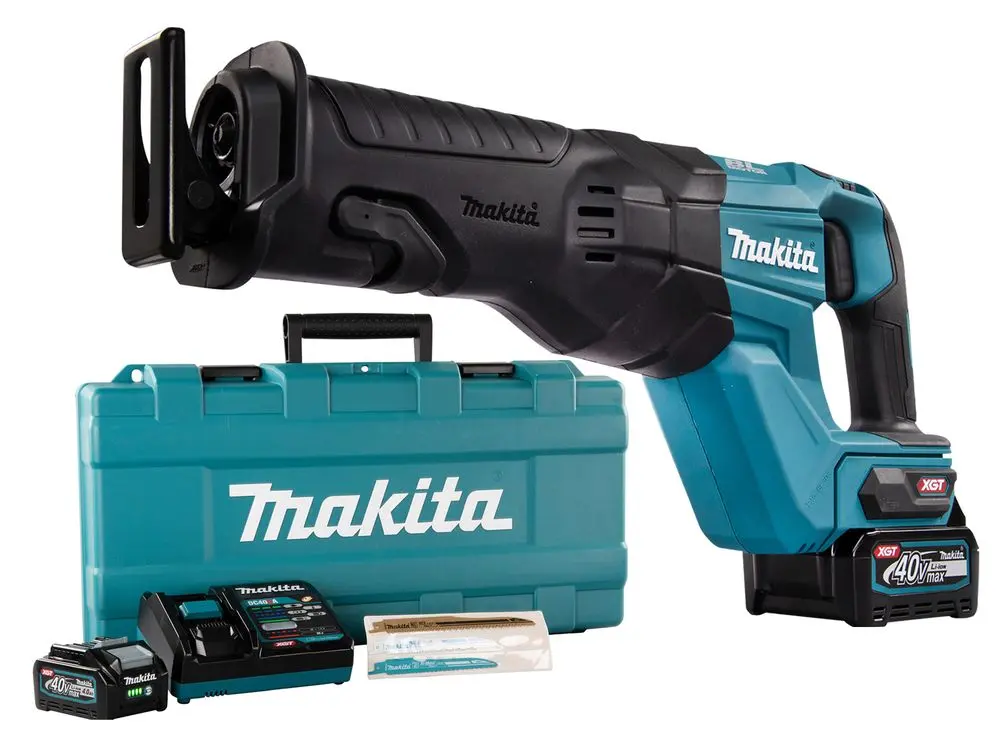 Аккумуляторная сабельная пила Makita JR001GM201