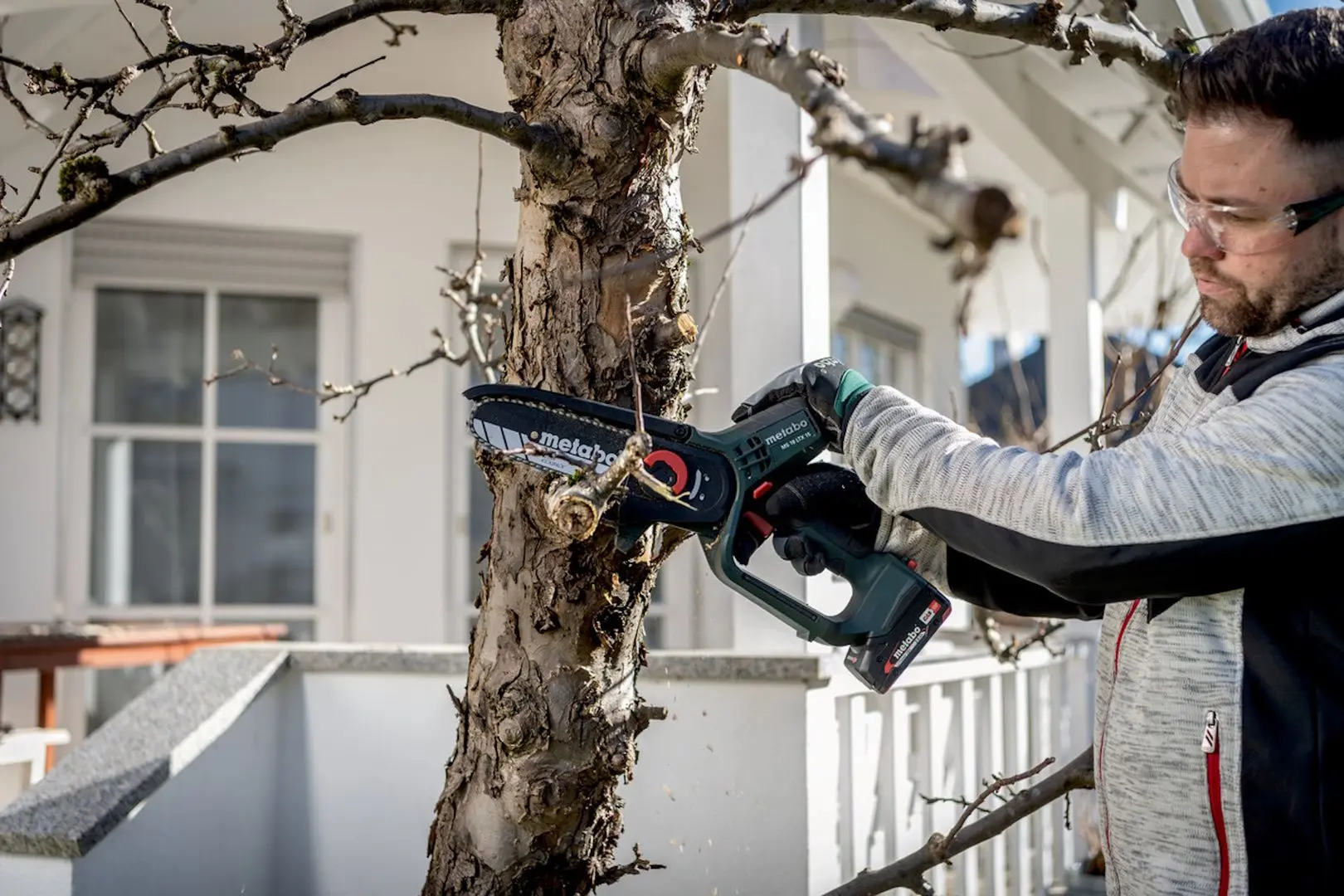 Аккумуляторная цепная пила Metabo MS 18 LTX 15