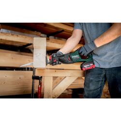Аккумуляторная сабельная пила Metabo SSEP 18 LT BL (Green/Black) Thumb