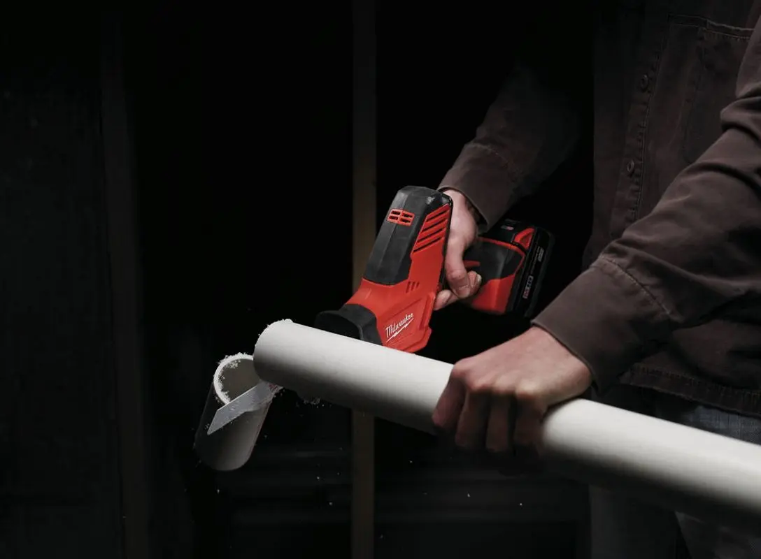 Аккумуляторная сабельная пила Milwaukee C18 HZ-0X Solo - 3