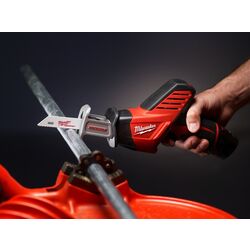 Аккумуляторная сабельная пила Milwaukee M12 C12 HZ-0 Thumb