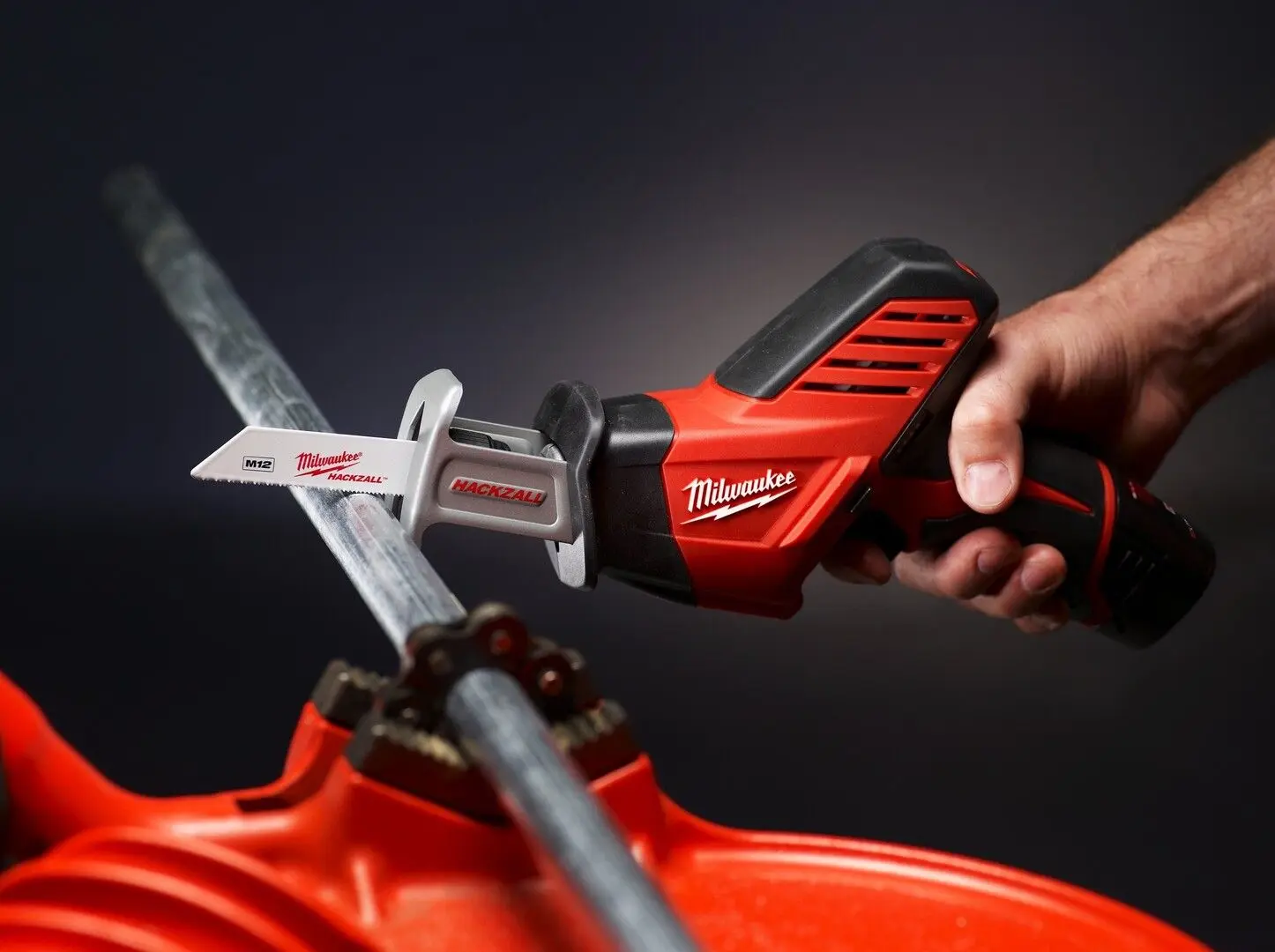 Аккумуляторная сабельная пила Milwaukee M12 C12 HZ-0 - 5