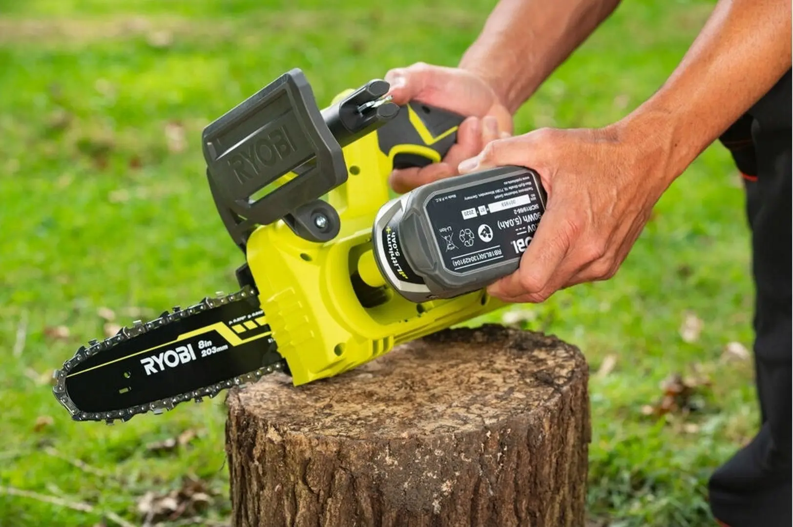 Пила цепная аккумуляторная Ryobi RY18CS20A-0 - 2