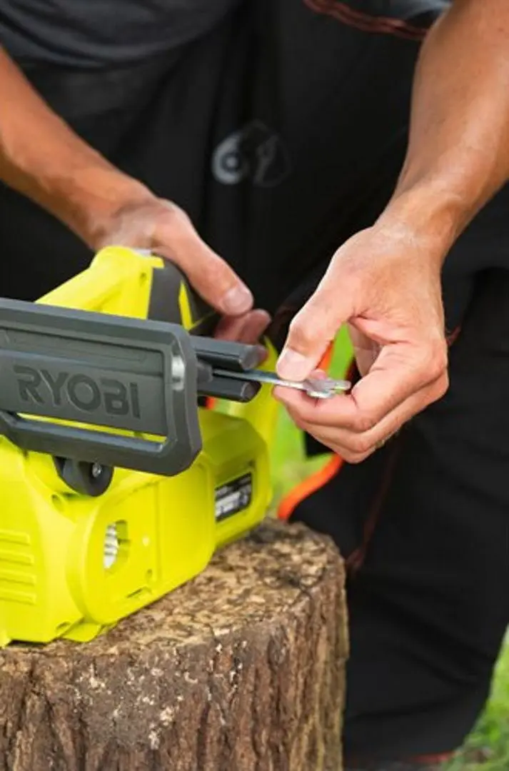 Пила цепная аккумуляторная Ryobi RY18CS20A-125 - 2