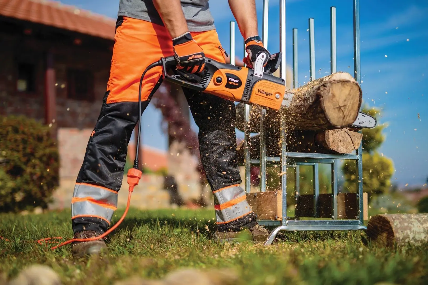 Пила цепная Villager VET 2440 - 5