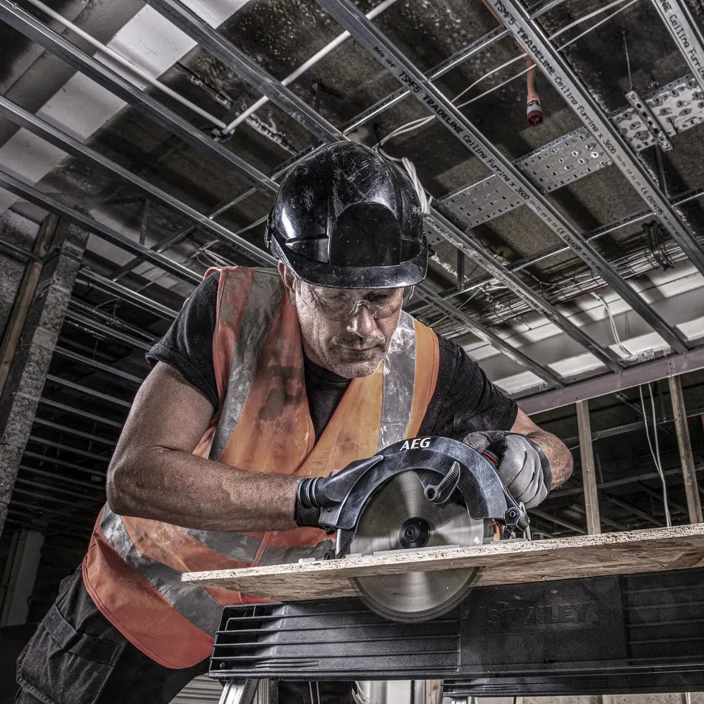 Fierastrau circular AEG KS 12-1