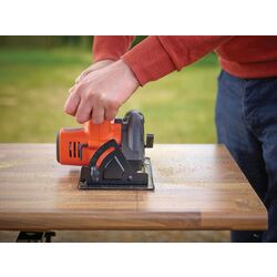 Аккумуляторная дисковая пила Black+Decker BDCCS18N-QW (Black/Orange) Thumb