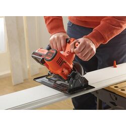 Аккумуляторная дисковая пила Black+Decker BDCCS18N-QW (Black/Orange) Thumb
