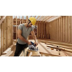 Пила циркулярная Bosch Professional GKS 140 Thumb