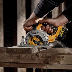 Аккумуляторная циркулярная пила DeWALT DCS512N-XJ Solo Thumb