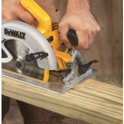 Пила дисковая Dewalt DWE575K-QS Thumb