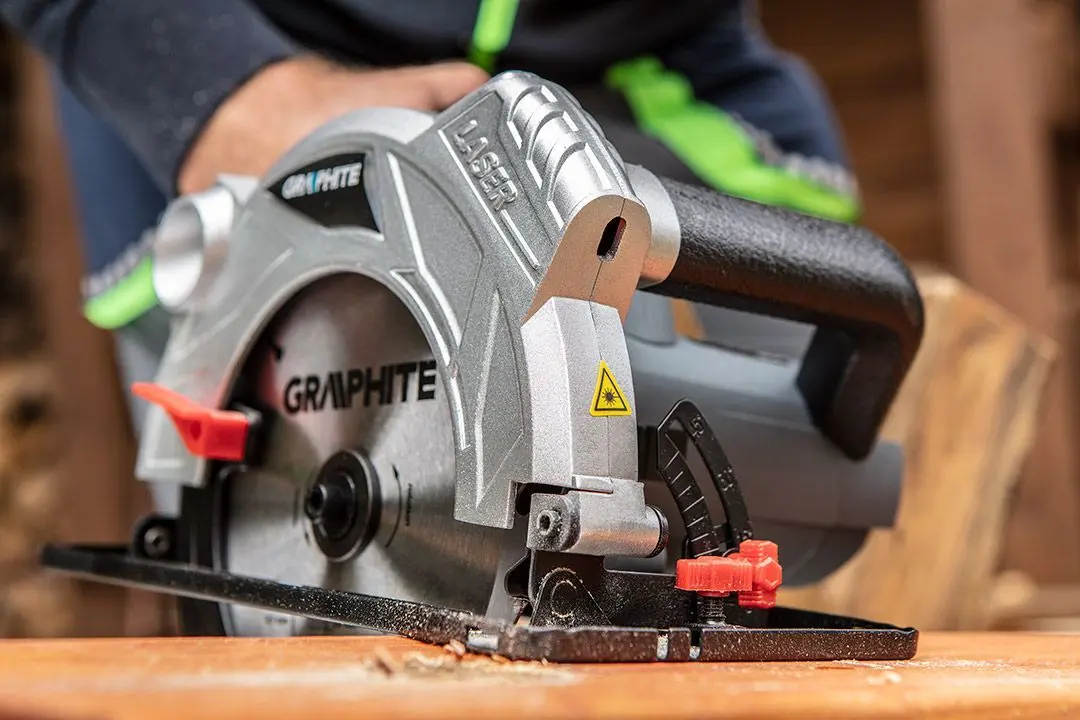 Пила циркулярная Graphite 58G493