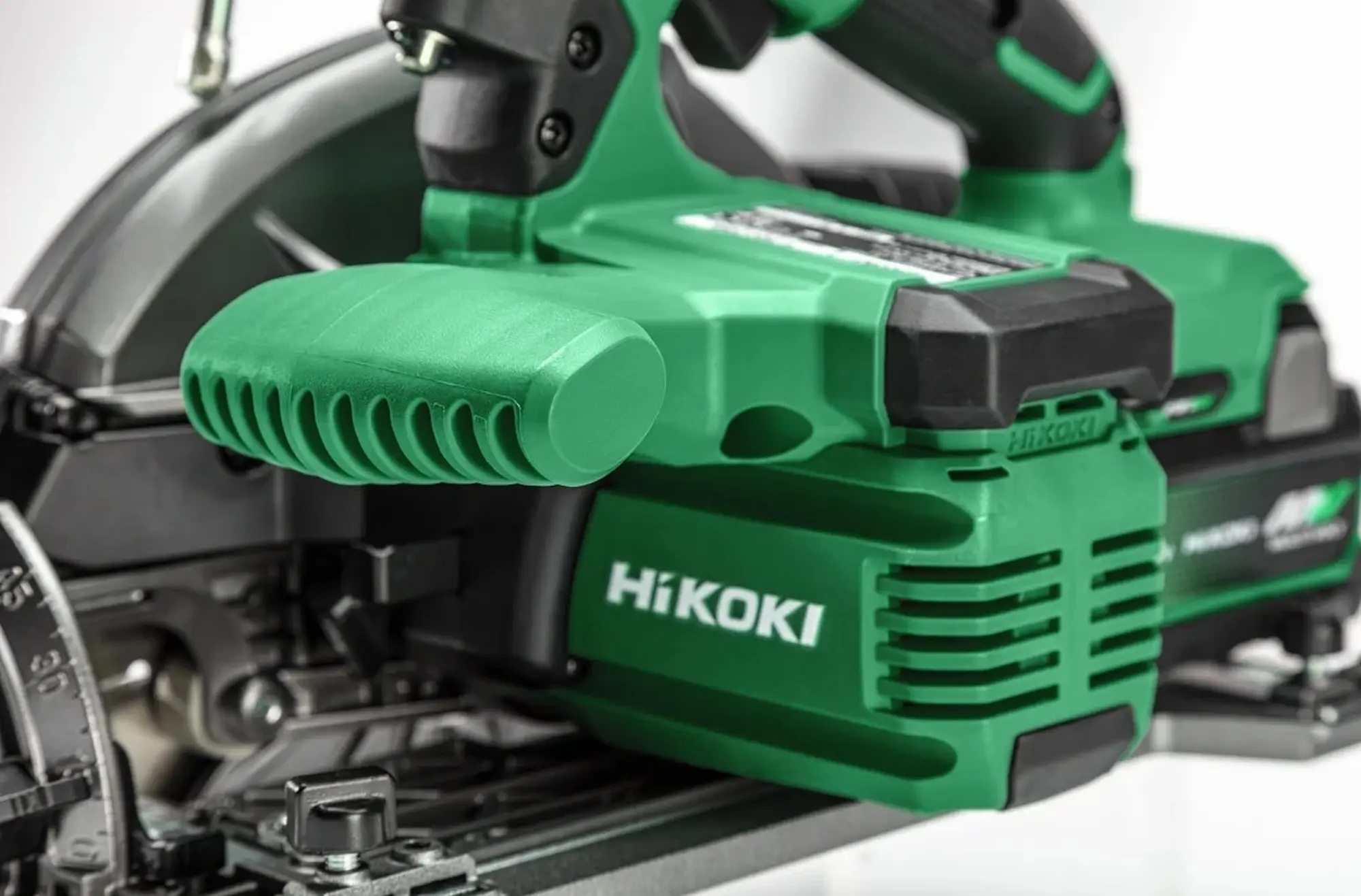 Fierastrau circular Hikoki C3607DBW2Z