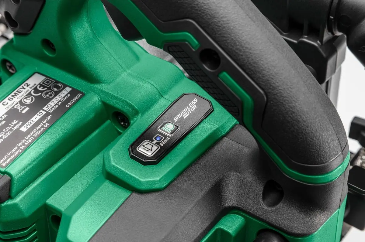 Ferastrau circular Hikoki C6MEY2WBZ