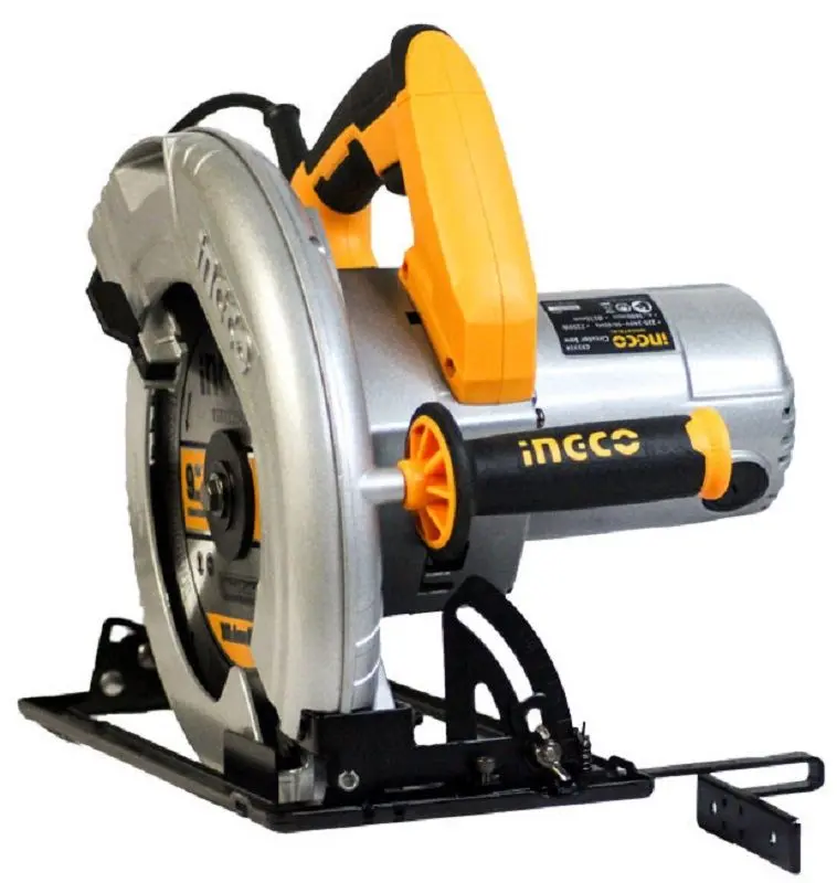 Пила циркулярная Ingco CS2358