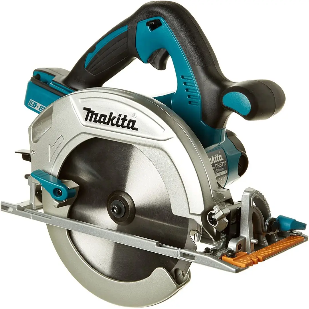 Аккумуляторная циркулярная пила Makita DHS710Z