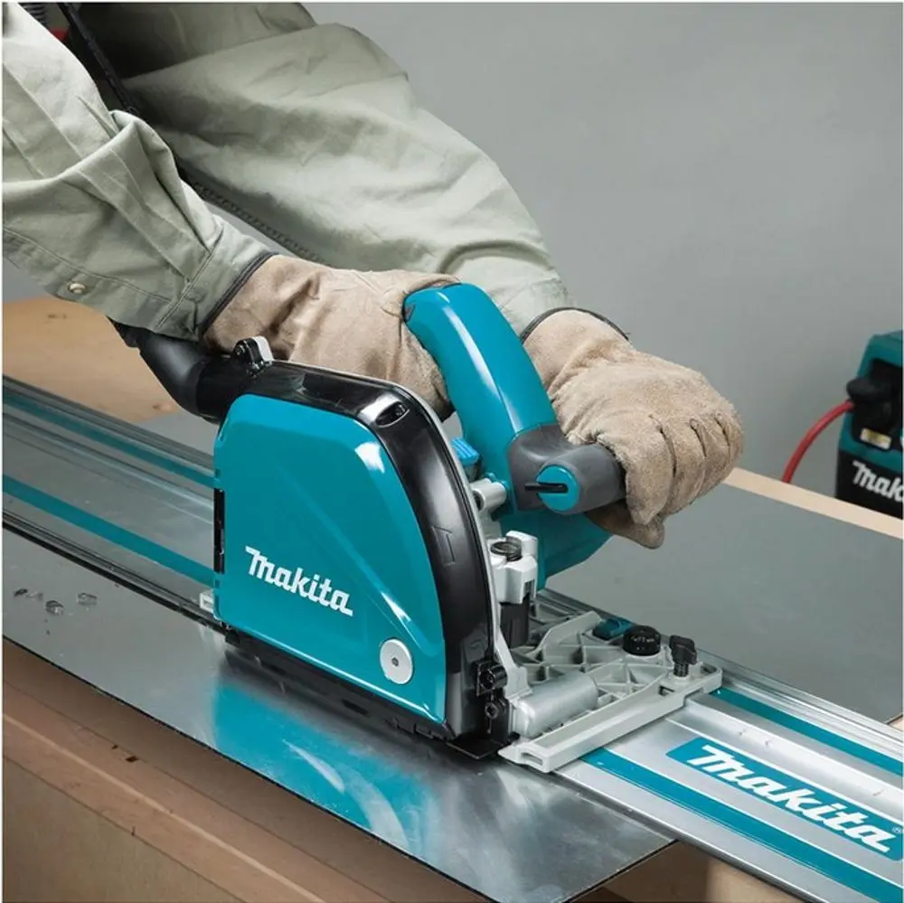 Fierastrau circular Makita CA5000XJ