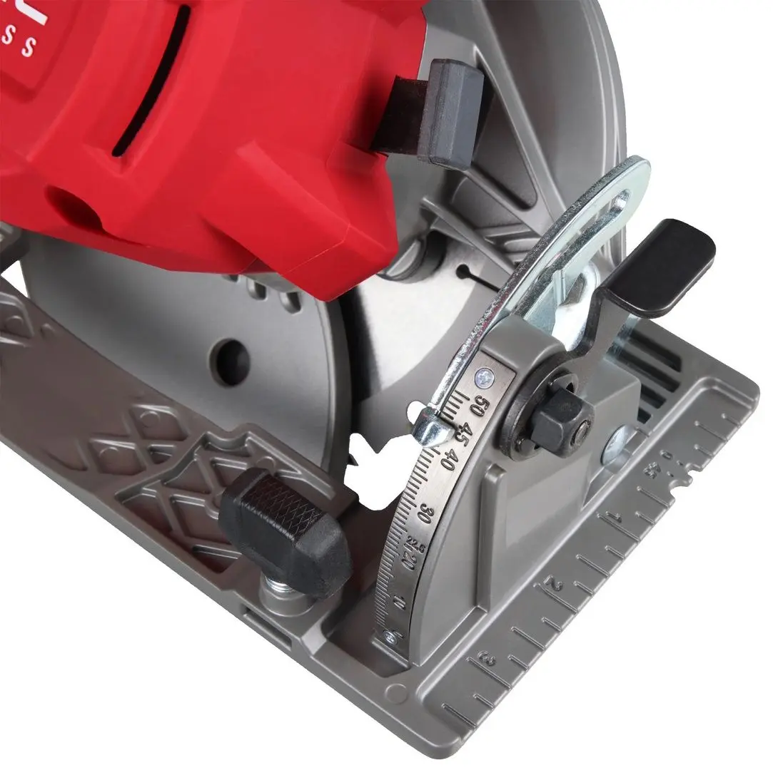Пила циркулярная Milwaukee M18 FCS552