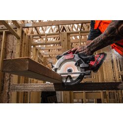 Пила циркулярная Milwaukee M18 FCS552 Thumb