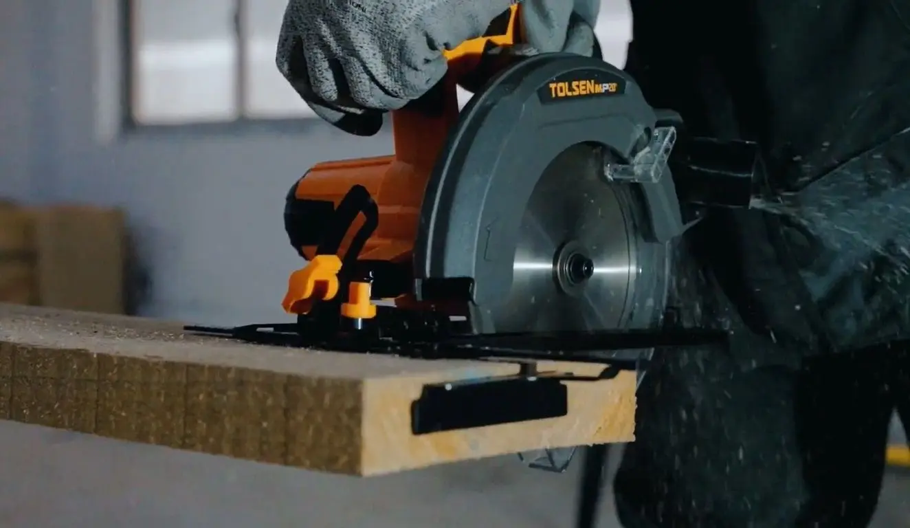 Ferestrau circular cu acumulator Tolsen 87225 Solo