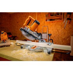 Торцовочная пила Villager VMS 1500-210 S Thumb