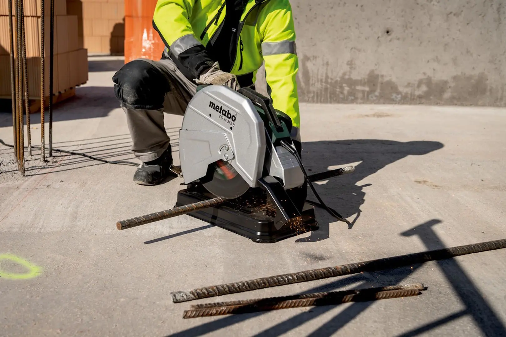 Пила по металлу Metabo CS 22-355