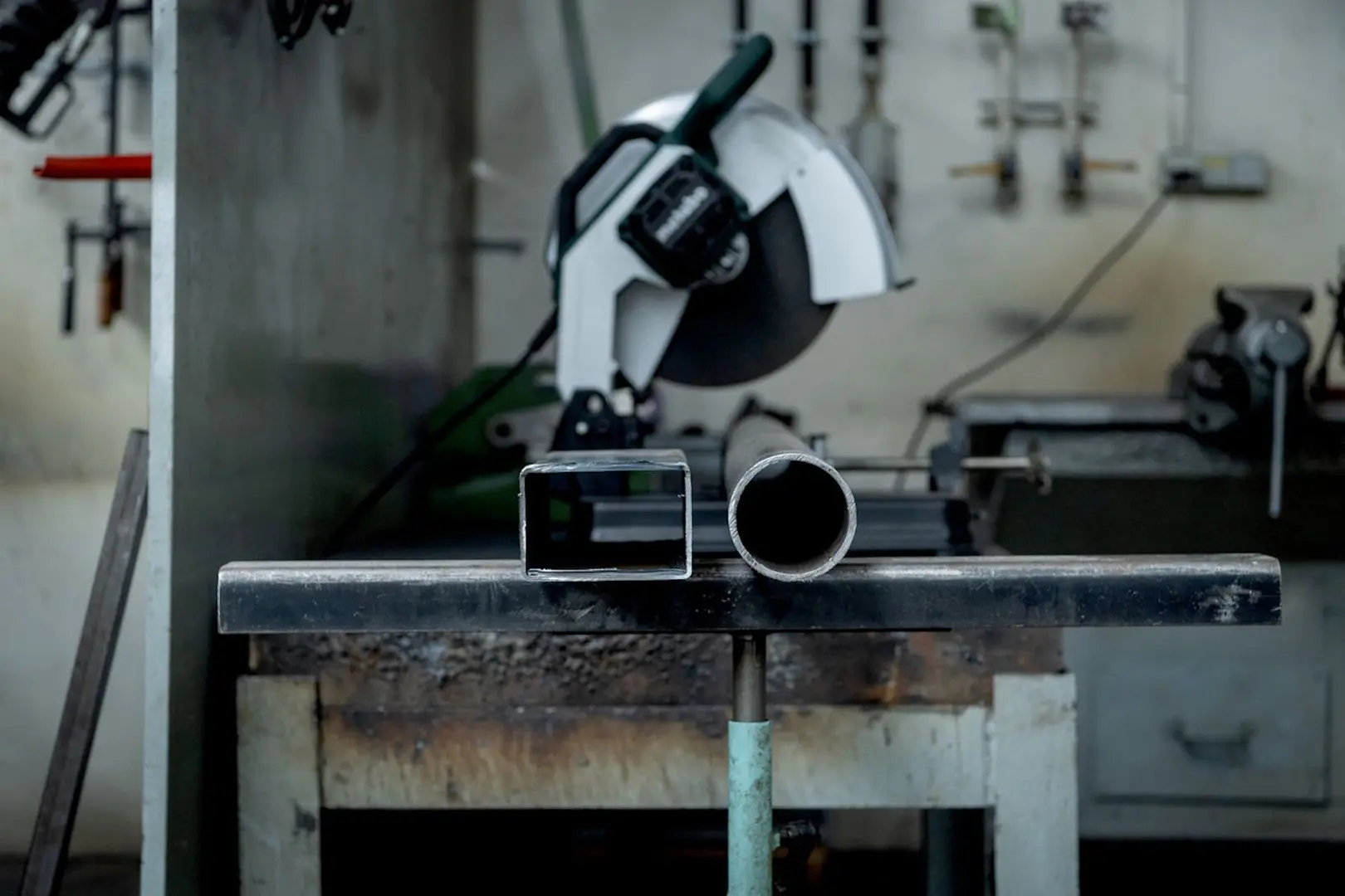 Пила по металлу Metabo CS 22-355